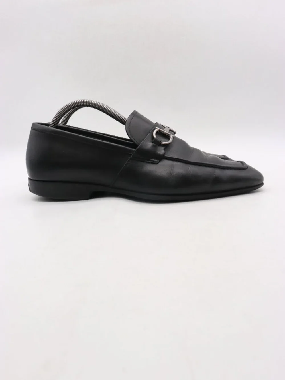 Salvatore Ferragamo Men's Size 9 EE Black Leather Slip-On Loafers